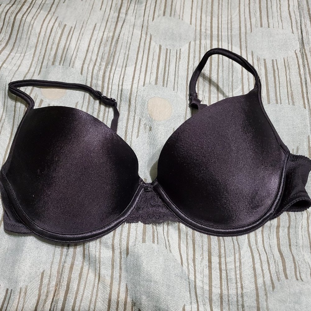 WonderBra ~ Black ~ Size 38C
